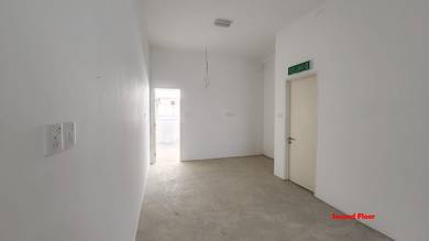 Lift accessible 2nd Floor Office Space at Batu Kawan