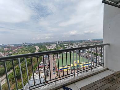 Dato Onn JB /Bumi/Freehold/3room 2 bath/20min to CIQ/2 Carpark/Balcony