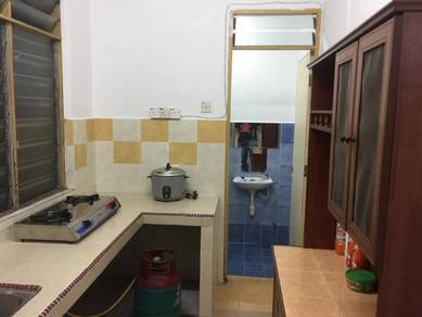 Fully furnish unit at Mentari Court, Bandar Sunway
