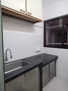 Lebuh Macallum Flat,Fully Furnished,Move In Condition,2 Air Cond