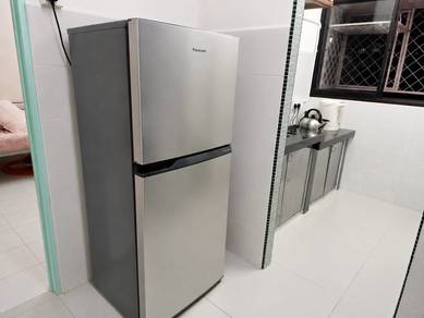 Lebuh Macallum Flat,Fully Furnished,Move In Condition,2 Air Cond