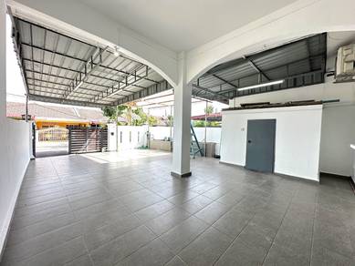 Freehold Bukit Rambai 1 storey terrace house Renovated Tangga Batu