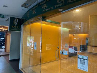 One Stop Midlands Park 1st floor shop lot to let