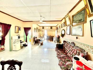 [1,000 SQFT] PENTHOUSE Baiduri Apartment, Seksyen 7, Shah Alam