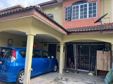 FACING PADANG 2 Storey Terrace Seksyen 5 Bandar teknologi Kajang