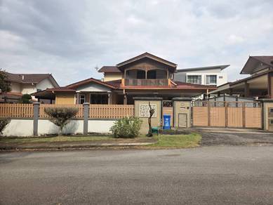 For Sale - 1 1/2 Storey Bungalow in Perdana Heights, Sec U10 Shah Alam