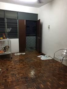 Taman Batu Bukit 2-Bedrooms 650sqft Renovated Kitchen Top Free Parking