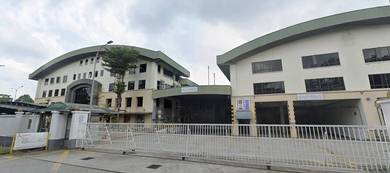Selangor Shah Alam Warehouse / Factory For Rent
