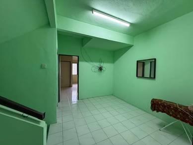 Perak Ipoh Freehold 2.5-Storey Terraced House For Sale