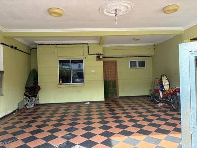 2 Storey Terrace Taman Pantai Sepang Putra Sungai Pelek Sepang