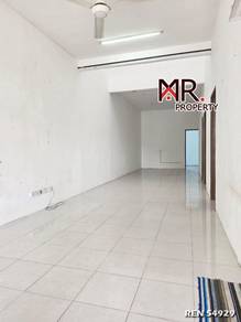 OPEN FACING @ Single Storey Terrace House Bandar Utama FOR SALE