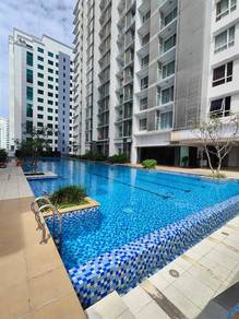 M Suites, Studio Unit, Fully Furnished, Near Great Eastern Mall, LRT