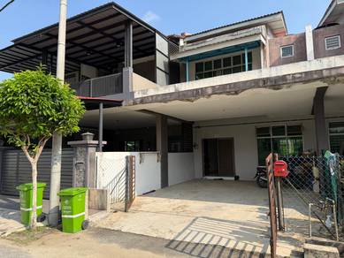 Teres 2 Tingkat Indera mahkota 18 atabara sebelah kotasas(FREEHOLD)
