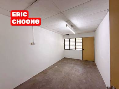 JELUTONG OFFICE LOT 1600 Sqft WELL MAINTAIN SUNSHINE TUITION RENT