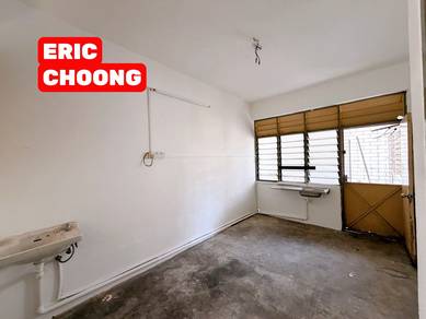 JELUTONG OFFICE LOT 1600 Sqft WELL MAINTAIN SUNSHINE TUITION RENT