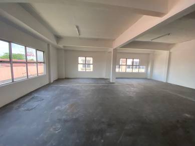 Seri Kembangan,Jln Psk End Lot Shop For Rent,Serdang