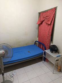 BILIK Single DATARAN OTOMOBIL SEKSYEN 15 SHAH ALAM