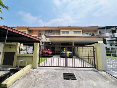Double Storey Terrace Jalan Alam Suria Puncak Alam
