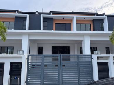 Robin Bandar Rimbayu Non Bumi 2 Storey Terrace House Telok Panglima