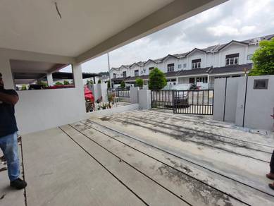 New 2 Storey at M Senyum Bandar Baru Salak Tinggi Sepang