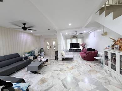 MOVE IN CONDITION❗️DAPUR CANTIK Double Storey Seksyen 8 Shah Alam