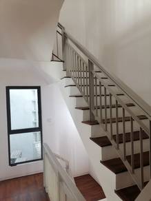 2 and half story house in andira park bukit puchong 2 for sale