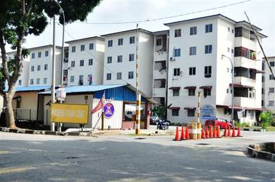 Puchong Utama Court 1-1