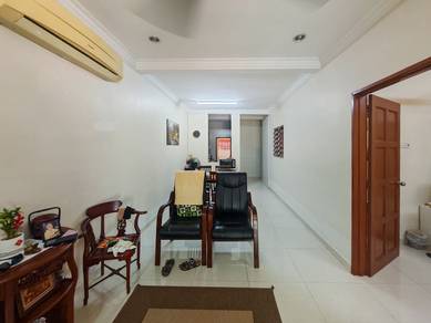 Single Storey Bandar Bukit Raja,Facing Open Renovated & Extended