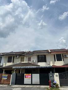 Perak Ipoh Leasehold 1.5-Storey Terraced House For Sale
