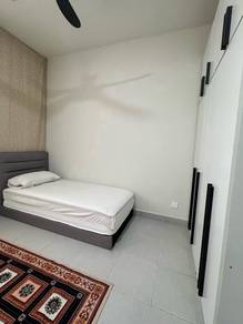 residensi max