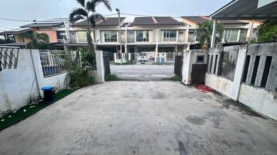 (PALING MURAH) RENOVATED 2 Storey Terrace SP1, Bandar Saujana Putra