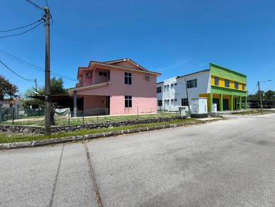 Double storey terrace corner in Lukut Chuah for Sale