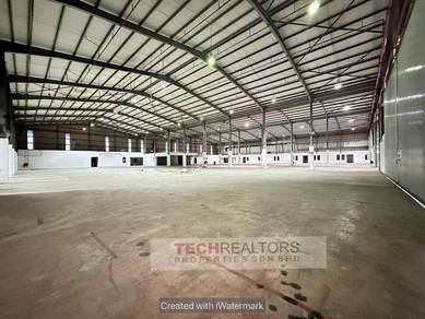 Warehouse For Rent @ Bakar Arang