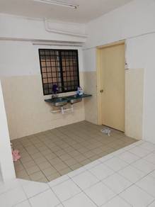 Pangsapuri Kiambang, Seri Kembangan, Serdang