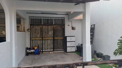 Negeri Sembilan Lukut Freehold 2-Storey Terraced House For Sale