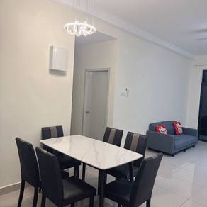 Shuttle bus to legoland / 10 min to SG /2 bed for rent / Low Deposit