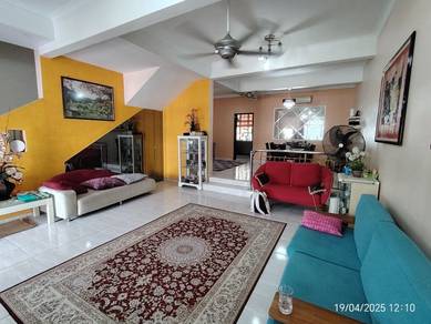 RENOVATED 22x70 Double Storey Desa Melati Fasa 4 BBN Bandar Baru Nilai