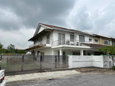 2 Storey Super Link Corner House with huge Land