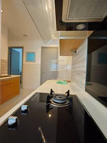 Baystar Condo - Freehold -2248'sqft - Super Worth - Fully Renovated