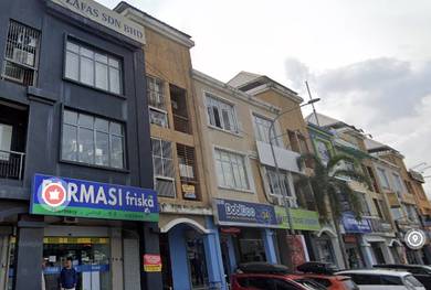 3-Storey Intermediate Shoplot Reko Sentral Kajang For Rent