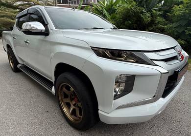 2021 Mitsubishi TRITON 2.4 VGT PREMIUM(A)HARGA OTR