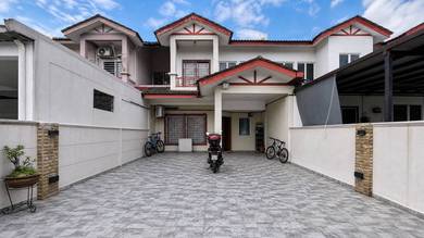 Renovated Facing Open 2-Storey @ Alam Perdana, Bandar Puncak Alam