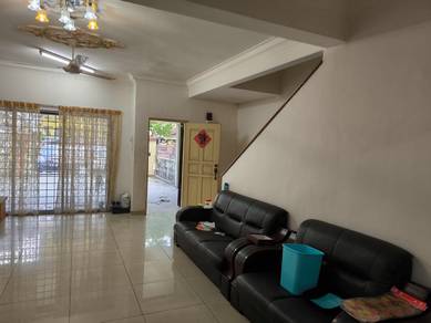 2.5 Landed House, Taman Bukit Serdang, BS 10, Seri Kembangan -FREEHOLD