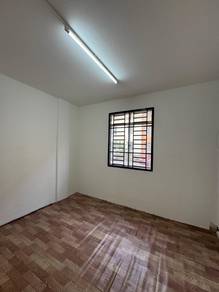 Mount Austin Low Cost Flat Ground Floor For Sale