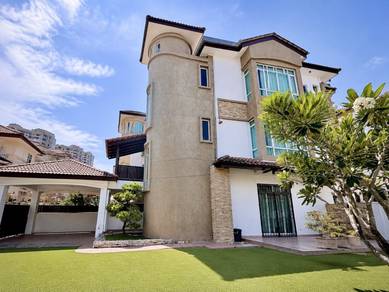 Hill View Garden Corner Terrace 2800 Square Feet Land | Tanjung Bungah