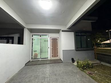 Rumah Teres Taman Bentara, Jalan Bangau, Telok Panglima Garang