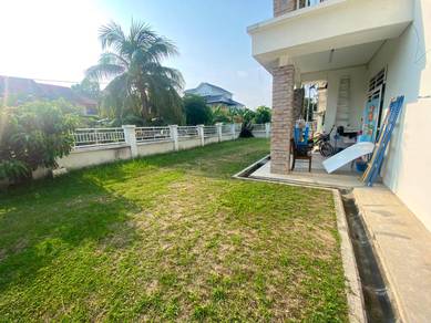 Corner Lot  DOUBLE STOREY TERRACED  SEKSYEN 4 BANDAR BARU BANGI