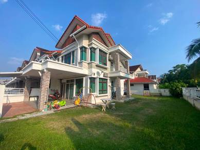 Corner Lot  DOUBLE STOREY TERRACED  SEKSYEN 4 BANDAR BARU BANGI