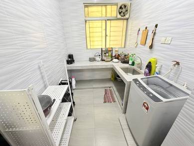 [Perempuan Saja] AirCond Medium Room  @ PV20 Condo  Setapak