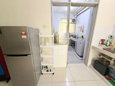 [Perempuan Saja] AirCond Medium Room  @ PV20 Condo  Setapak